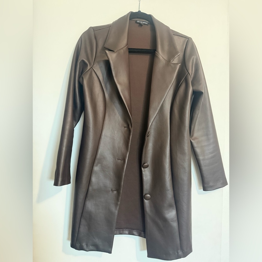 Sophisticated Brown Leather Women's Jacket